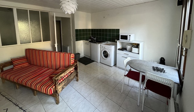 Studio RDC à Muret Quartier DU Barry