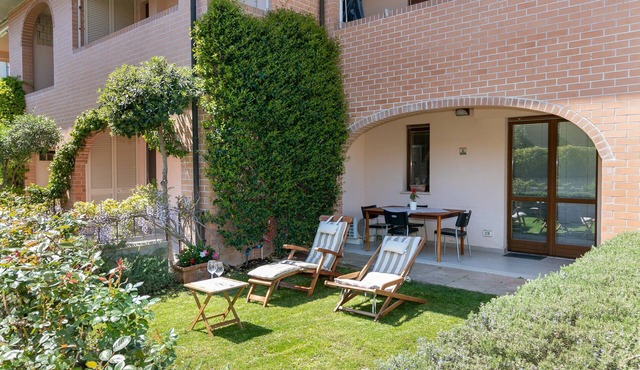 Studio Residence Valle Fiorita with Shared Pool & Wi-Fi in Riotorto in Piombino