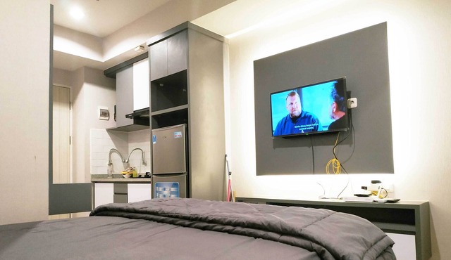 studio room apartemen grand kamala lagoon by 21 room