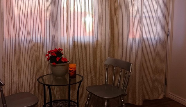 Studio room with privete intrance& f.bathroom Halifax/Peggy's cove are close!