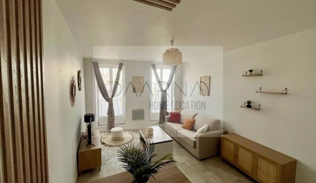 Studio Saint-Germain-en-Laye -RER A- Near Paris