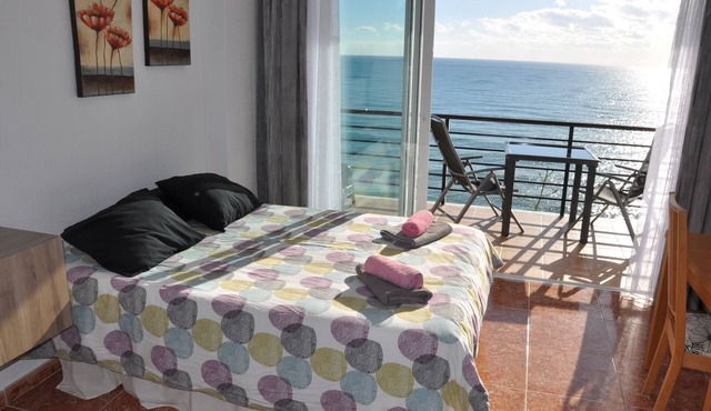 STUDIO SEA VIEW. SEA VIEW