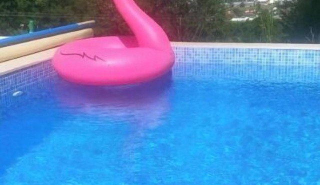 Studio sleeps 2 to 5 people