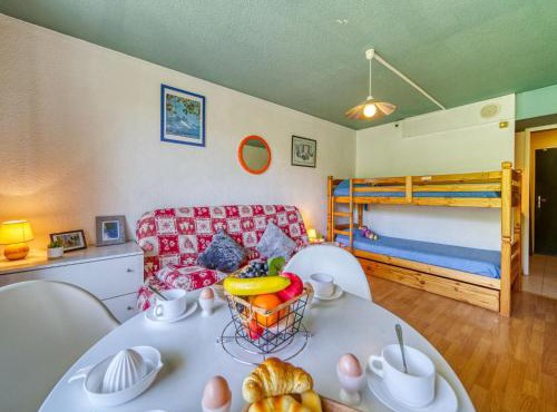 Studio Soyouz Vanguard-19 by Interhome