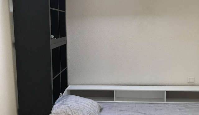 Studio-Standard-Ensuite with Shower-Studio 12m2