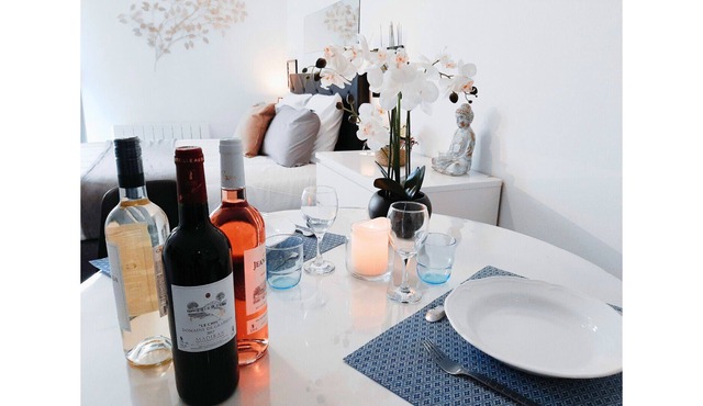 Studio Standing - NUIZEN