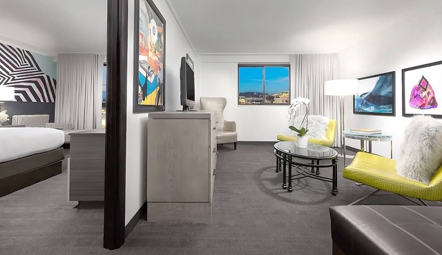 Studio Suite at Studio Allston Hotel