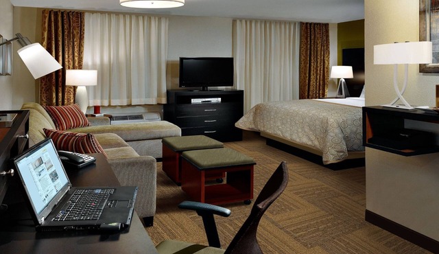 Studio Suite | Indoor Pool, Hot Tub, Free Wi-Fi