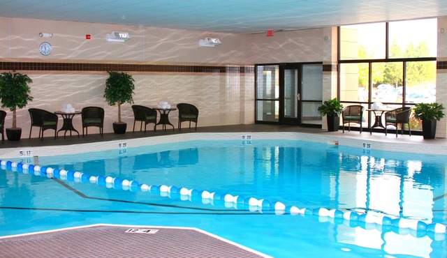 Studio Suite Near Syracuse University | Free Breakfast + Business Center