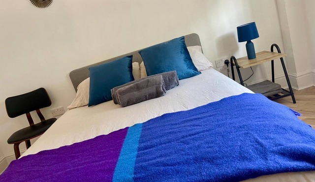 Studio-Superior-Private bathroom with shower.