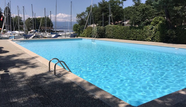 Studio Thonon - PORT RIPAILLE Marina ! Lake and pool access!