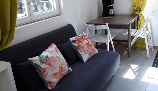 Studio tout équipé au calme