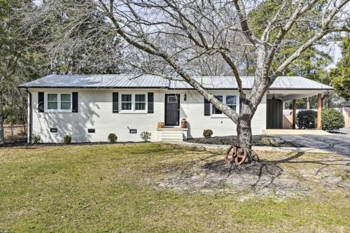 Studio w/Patio - Walk to Hikes, Sights & Bites