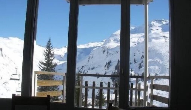 Studio * well equipped and very clean with good exposure well located