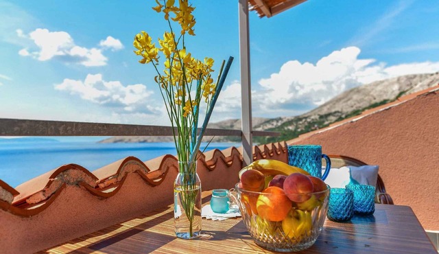 Studio With air conditioning and sea view