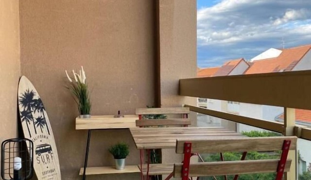 Studio with balcony Girod Centre-Ville Clermont-Fd