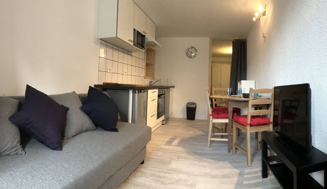 studio with balcony in Freinet house