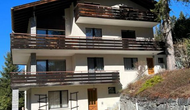 Studio with fantastic mountain views