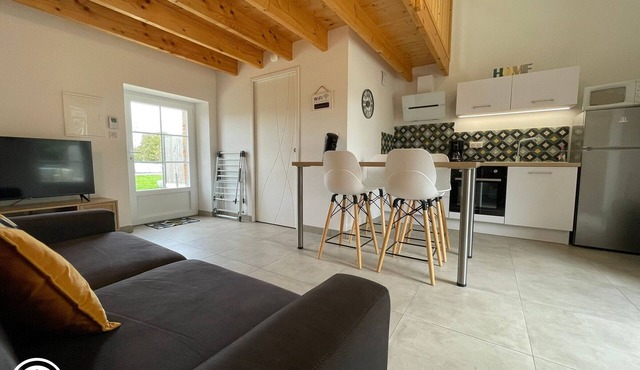 Studio with Heated Pool in Vendée