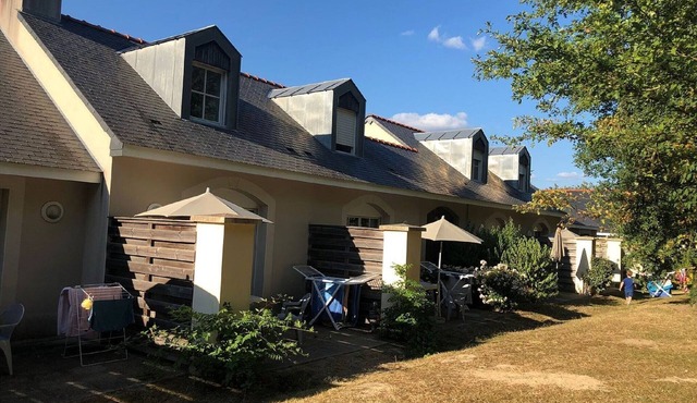 Studio with linen package in the Loire