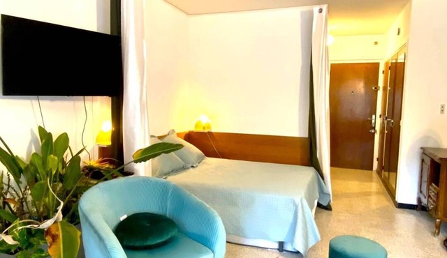 STUDIO WITH LOGGIA A FEW METERS FROM THE TOWN CENTER AND THE THERMAL CENTER