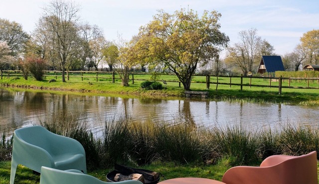 Studio with pond Nature & calm 1h30 from Paris