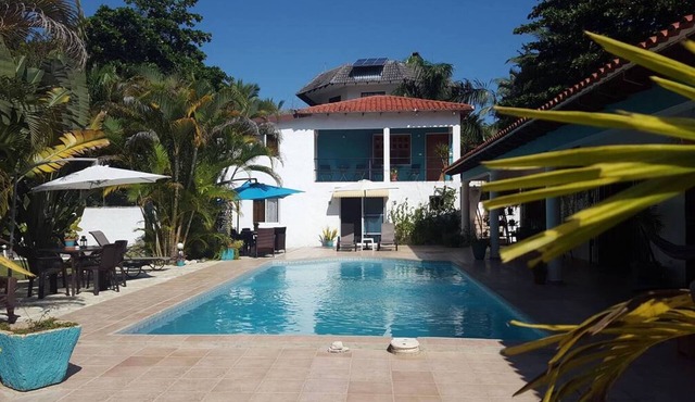 studio with pool near beach and shops/restaurants