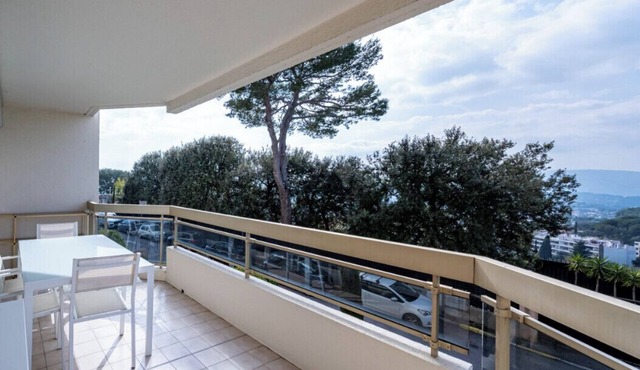 Studio with sea and pool view