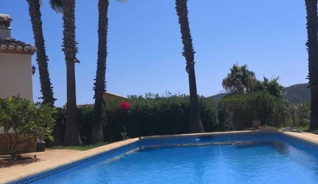 Studio with stunning views of sea and mountains with private pool and garden