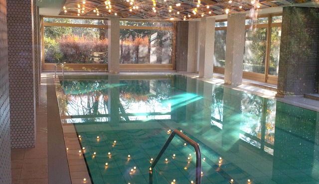 Studio with swimming pool in Geneva