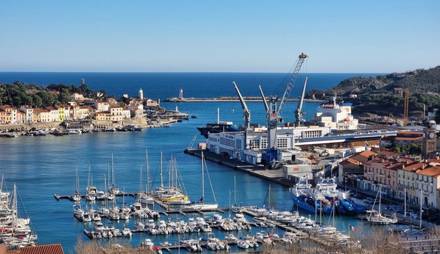 Studio with terrace in Port-Vendres