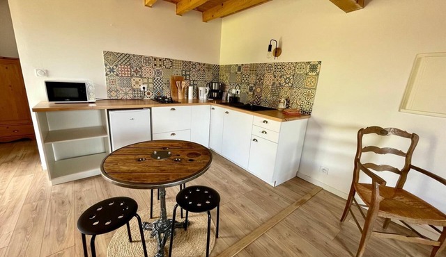 Studio with view of the Vercors