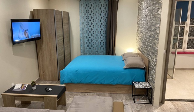 Studio3 (2 adults and 2 children) 150 m from the sea and near Deauville