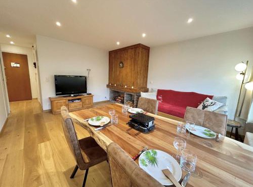 Studios + Cabine à Megève, 4 Couchages, 500m des Remontées, Balcon Sud, Parking Inclus - FR-1-597-34