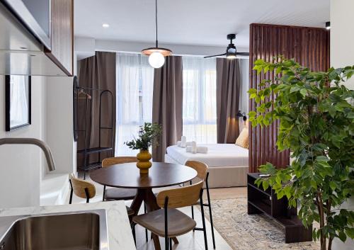 Studios Mugakoa By Sahats