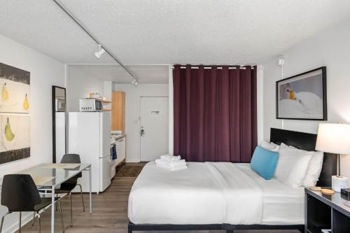 Studios On 25th by BCA Furnished Apartments Studio 01 A