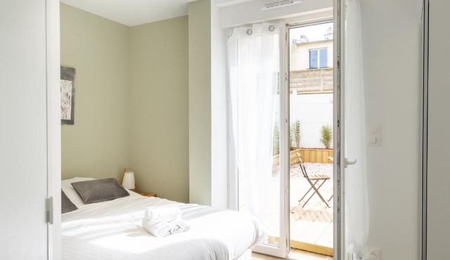 STUDIOS proximité Facs, Clinique Pasteur, Centre