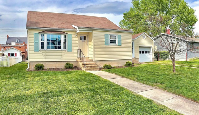 Stumble-In Guest House- Downtown Location