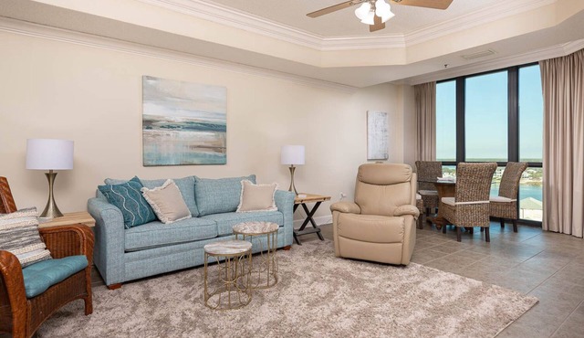 Stunning 1 Bedroom River View Condo at Phoenix IX 911