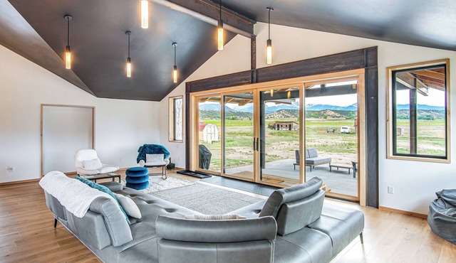 Stunning 14er Views! Private 6-Acre Salida Retreat