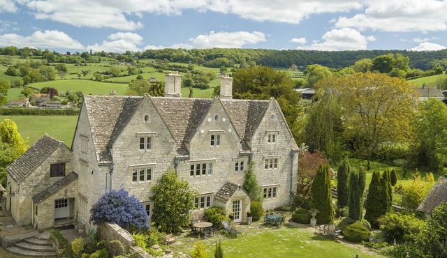 Stunning 16th Century Grade II Listed Farmhouse