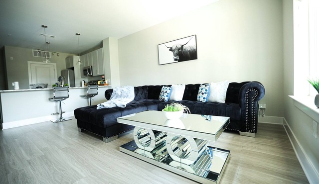 Stunning 1Bedroom Located In Kop