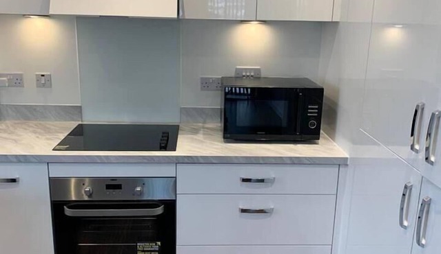 Stunning 2-Bed Apartment in Grays