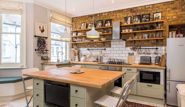 Stunning 2-bedroom flat in Fulham