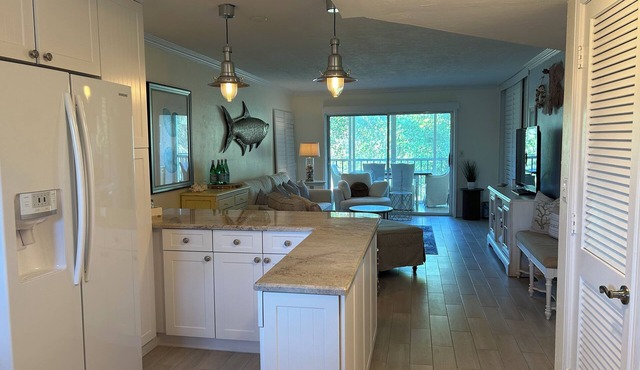 Stunning 2 bedroom, 2 balcony condo on golf course with tennis and pickleball