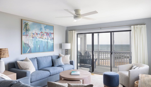 Stunning 2BDR Oceanfront Condo in Peaceful Pine Knoll Shores