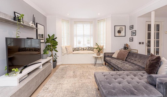 Stunning 2BR Flat wprivate Garden, Kilburn
