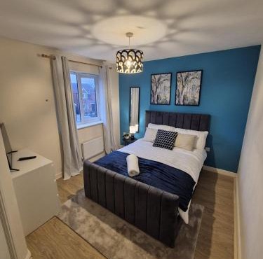 Stunning 3 Bed house, Company workers WLC, Netflix