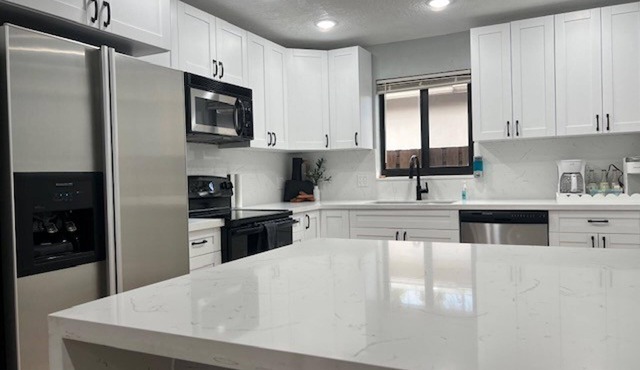 Stunning 3-bed House in Hollywood With hot tub