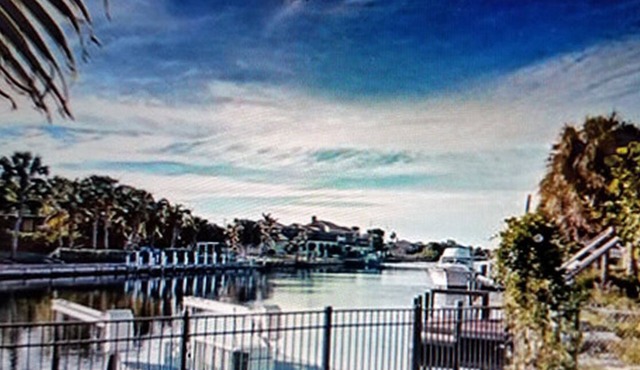 STUNNING 3 BEDROOM FLORIDA GETAWAY